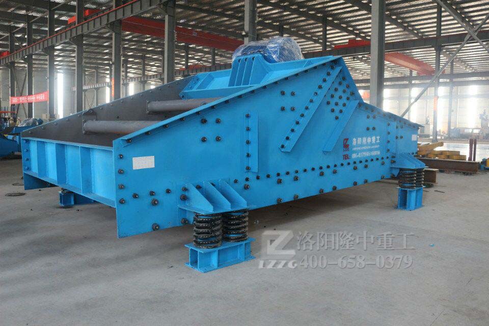 振動脫水篩出廠檢測.jpg